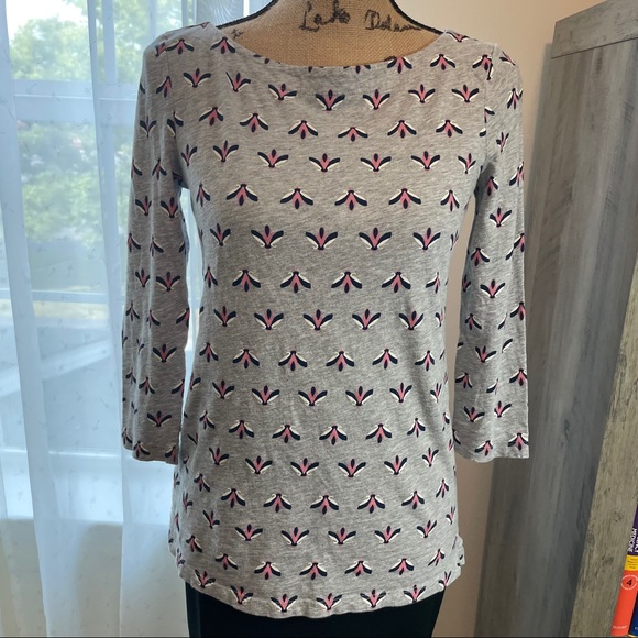 LOFT bee print quarter sleeves T - Picture 1 of 8